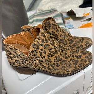 Lucky brand leopard ankle boots